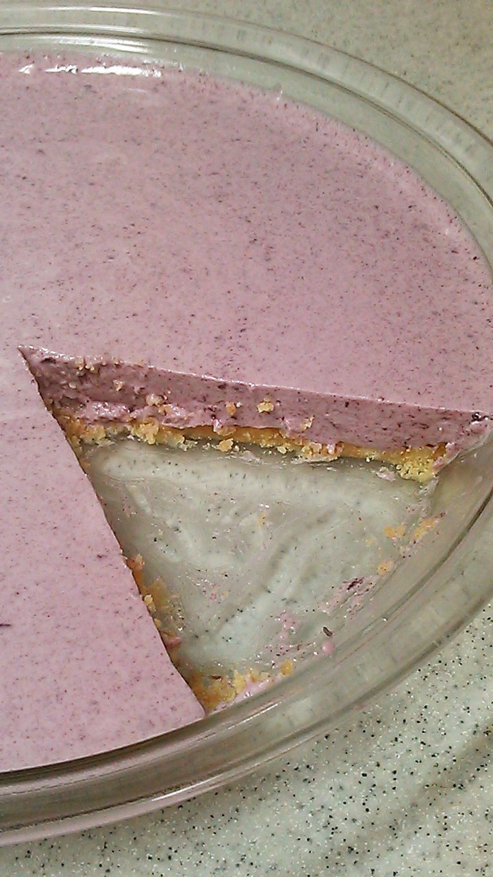 ブルーベリージャムdeレアチーズケーキ♪の画像
