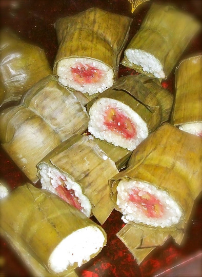 バナナと餅米のおやつ＠カンボジアの写真