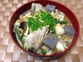 市販の冷凍野菜で手軽に☆根菜うどん