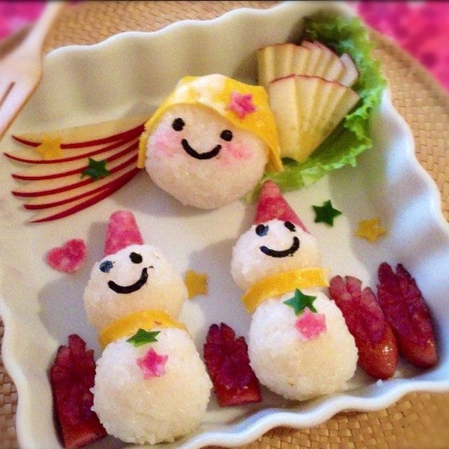 クリスマス キャラ弁 雪だるまのおにぎり レシピ 作り方 By ひのちゃんママ クックパッド