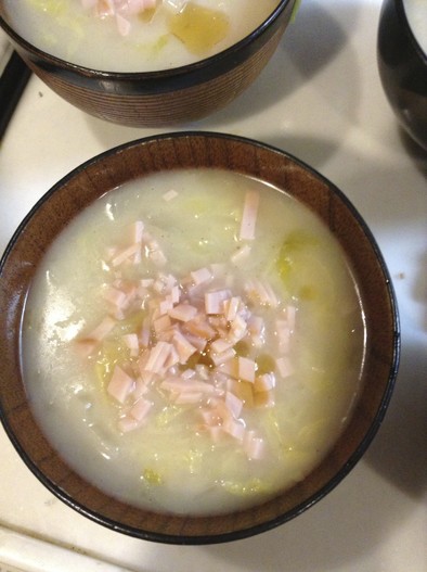 中華風白菜スープの写真
