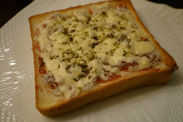 酸っぱ旨 梅肉としらすのチーズトースト レシピ 作り方 By スタイリッシュママ クックパッド 簡単おいしいみんなのレシピが360万品