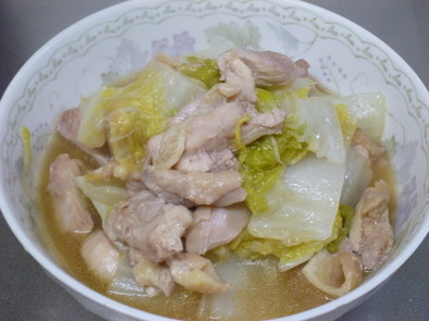 鶏と白菜のコンソメ煮の写真