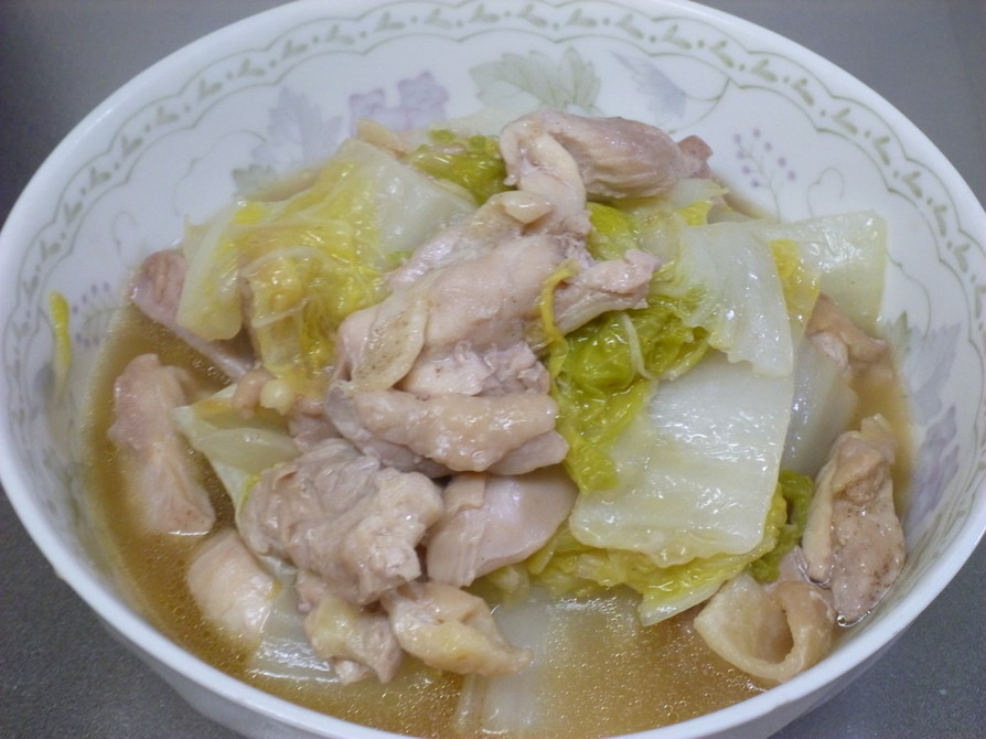 鶏と白菜のコンソメ煮の画像