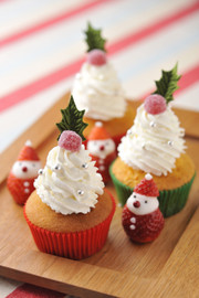 バター好き♪簡単Xmasデコカップケーキの写真