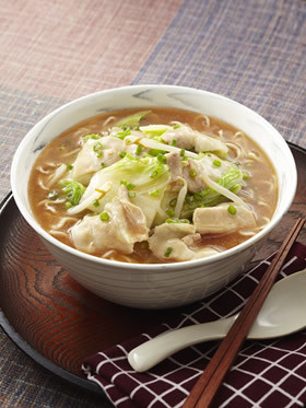 豚と白菜の煮込みとろみしょうゆチャルメラ