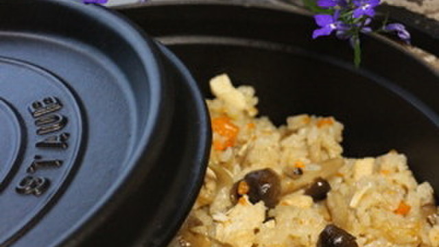 ストウブ鍋 鶏肉 きのこ炊き込みご飯 レシピ 作り方 By ｱﾄﾘｴ沙羅 クックパッド 簡単おいしいみんなのレシピが355万品