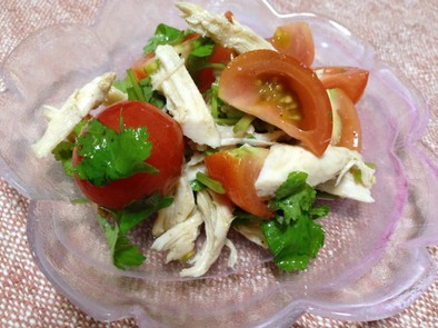 プチトマトのエスニック風サラダの写真