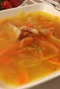 にんじんとたまねぎのスープ
