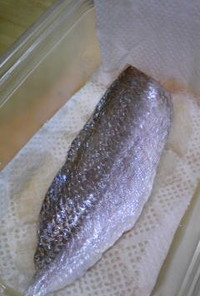 >ﾟ)白身魚)彡イシモチの西京漬