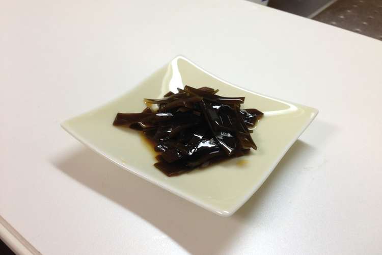 鍋でだしに使った昆布を蜂蜜で炊きました レシピ 作り方 By Motoimaru クックパッド 簡単おいしいみんなのレシピが357万品