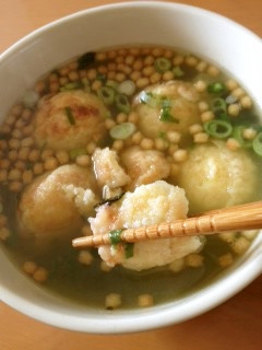 寒い日のB級グルメ?!たこ焼き茶漬け