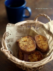 フライパン焼き芋・シナモン風味。の写真