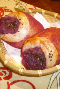 寒い日は紫芋の焼き芋パン♪