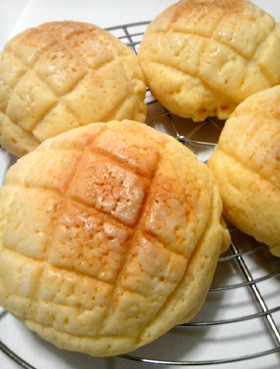 HBでも手捏ねでも!簡単満足メロンパン