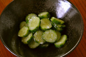 【塩麹】あり合わせ野菜のお漬け物