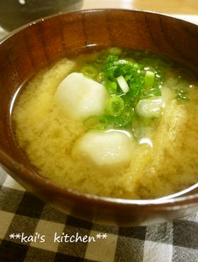 里芋の味噌汁の写真