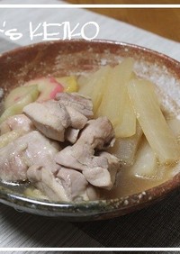 鶏肉と大根とふの煮物