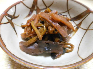 生姜・椎茸・昆布・サツマイモの茎で…佃煮の写真
