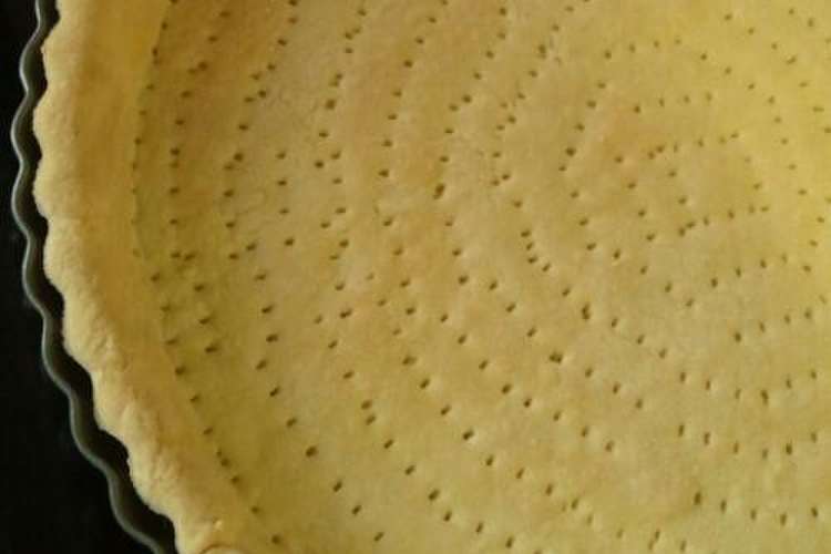 オリーブオイルで簡単タルト生地 レシピ 作り方 By Mikaila クックパッド 簡単おいしいみんなのレシピが352万品