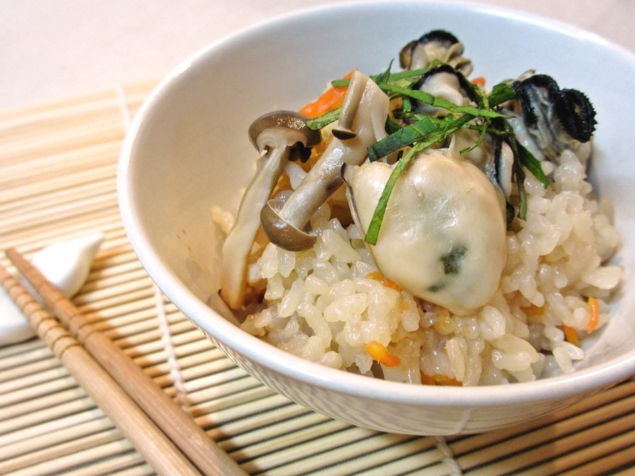 牡蠣の炊き込みご飯…の画像