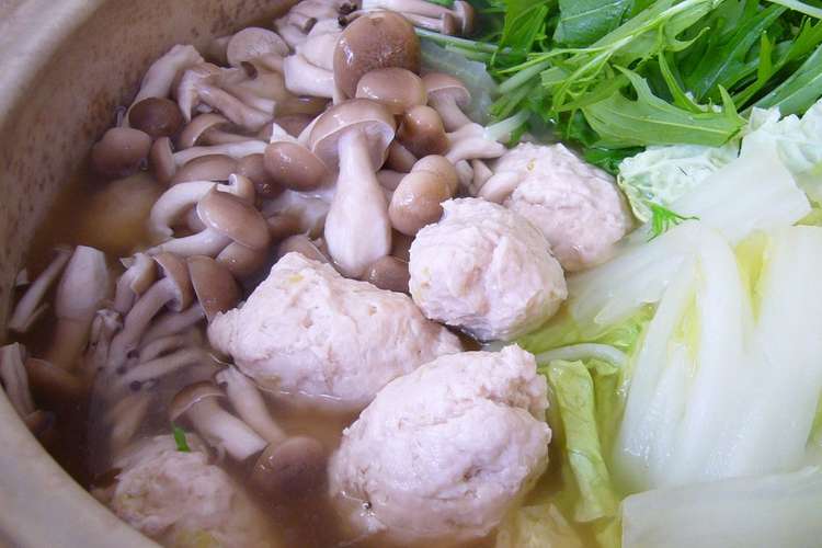 鶏味塩 De 鶏つくねのちゃんこ鍋 レシピ 作り方 By 半田の旨味家 クックパッド 簡単おいしいみんなのレシピが350万品