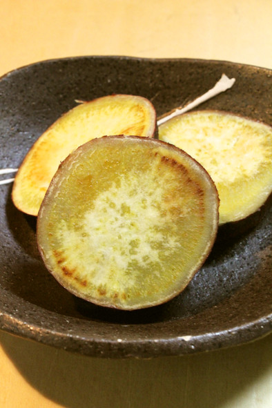 シンプル！フライパンdeさつま芋蒸し焼きの写真