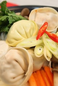 韓国家庭料理ホカホカキムチ餃子鍋   