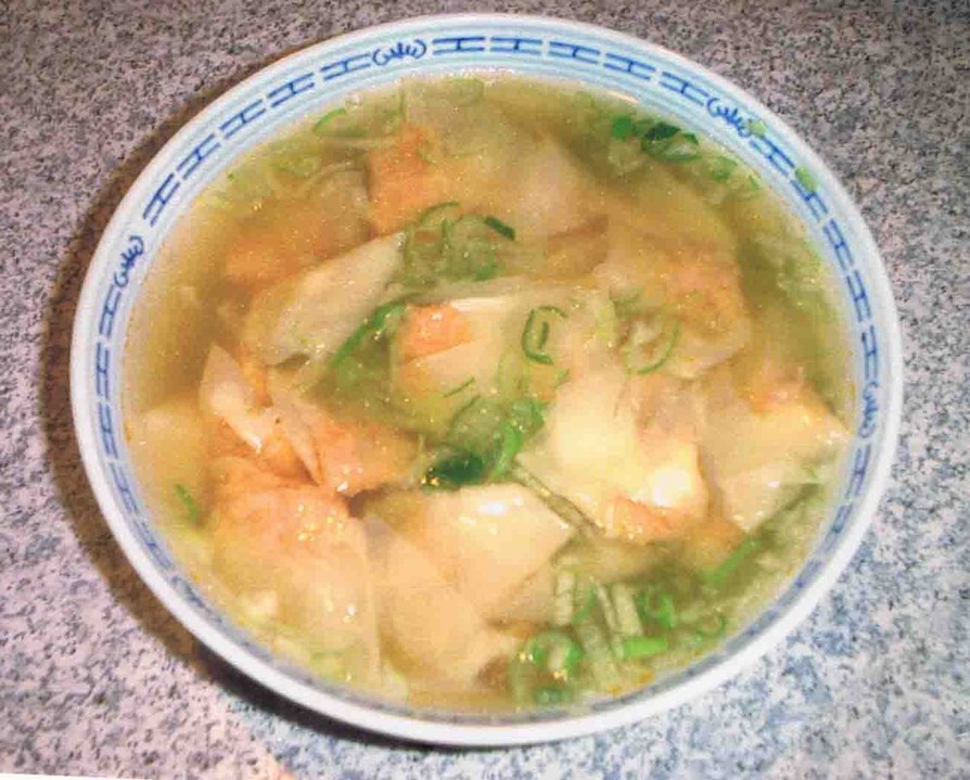 キムチワンタンスープの画像