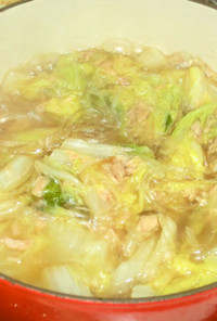ルクルーゼde白菜とツナのうま煮
