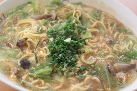 野菜たっぷり♪かき玉ラーメン