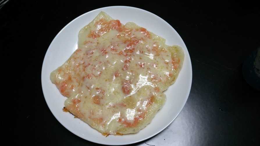 お餅のチーズ明太子ピザの画像