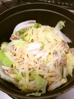 黒酢のたれレシピ付!豚白菜ミルフィーユ鍋