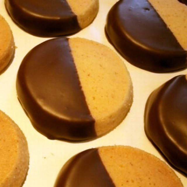 ラム酒とチョコのクッキー レシピ 作り方 By あみこぺ クックパッド 簡単おいしいみんなのレシピが352万品