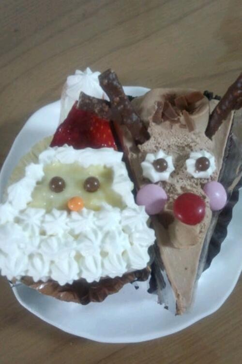 クリスマス☆市販のケーキがサンタに変身！の画像