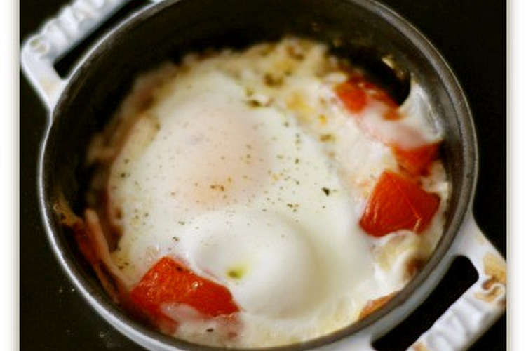 簡単トマトと卵のココット レシピ 作り方 By バリ猫ゆっきー クックパッド