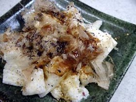 たたき長芋のゆかり和え