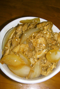 本格中華風✤豚と玉ねぎ炒め丼