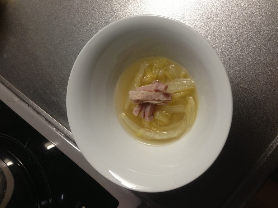 濃い味メインに合う超シンプル白菜スープの画像