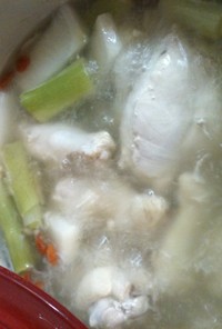 《簡単》サムゲタン風鶏肉スープ