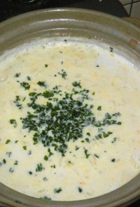鍋の残り汁で牛乳＆チーズ雑炊