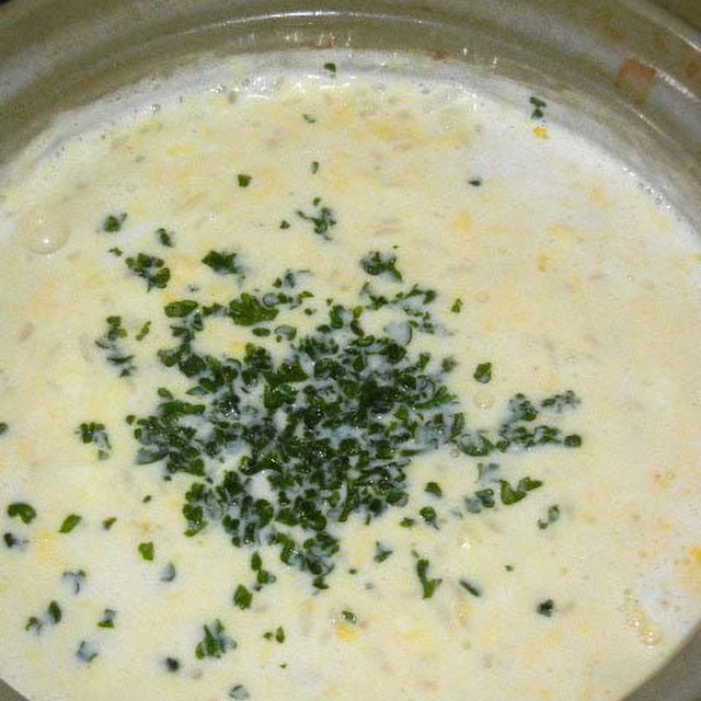 鍋の残り汁で牛乳 チーズ雑炊 レシピ 作り方 By まま蔵 クックパッド