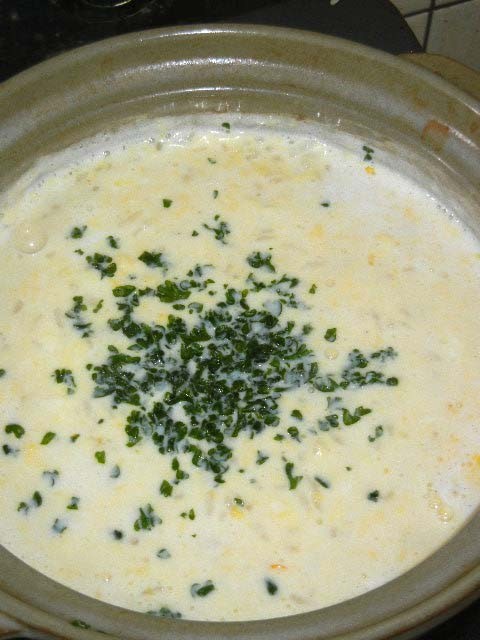 鍋の残り汁で牛乳＆チーズ雑炊の画像