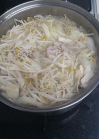 白菜×豚肉の黄金コンビ！中華風鍋