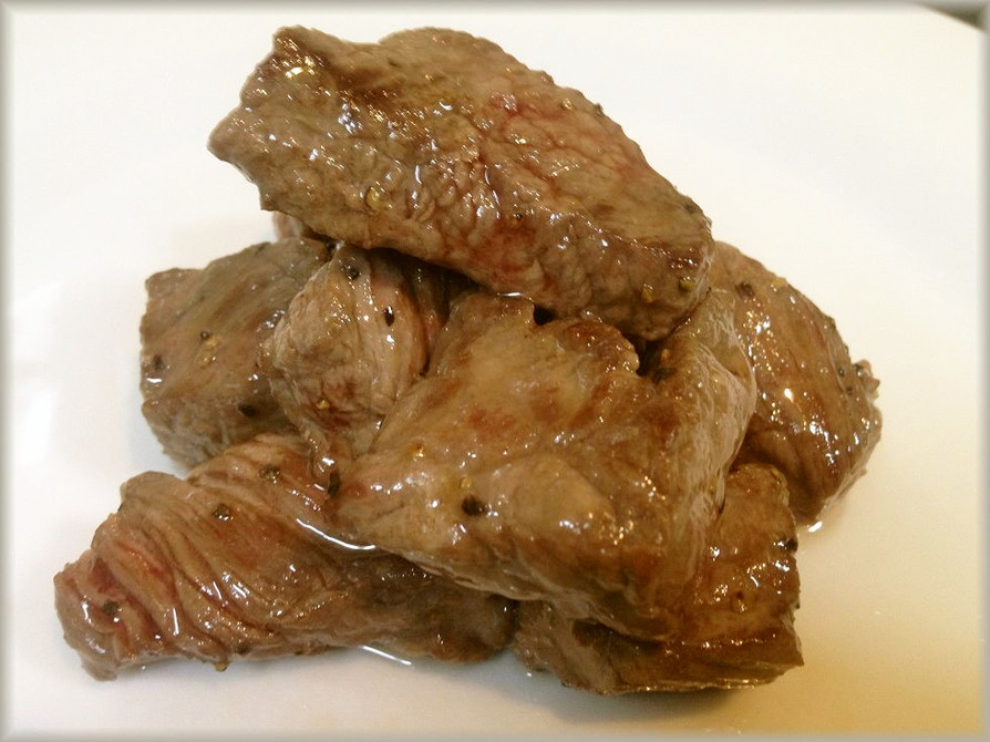 ラクダ肉のジューシーサイコロステーキの画像