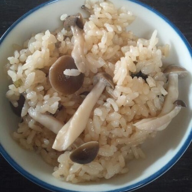 永谷園 お吸物の素 炊き込みご飯 レシピ 作り方 By ともりん修業中 クックパッド 簡単おいしいみんなのレシピが356万品