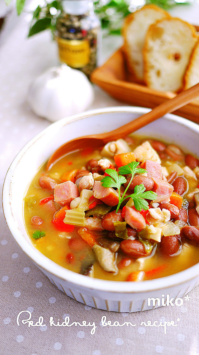 具を食べるスープ＊金時豆の洋風煮の画像