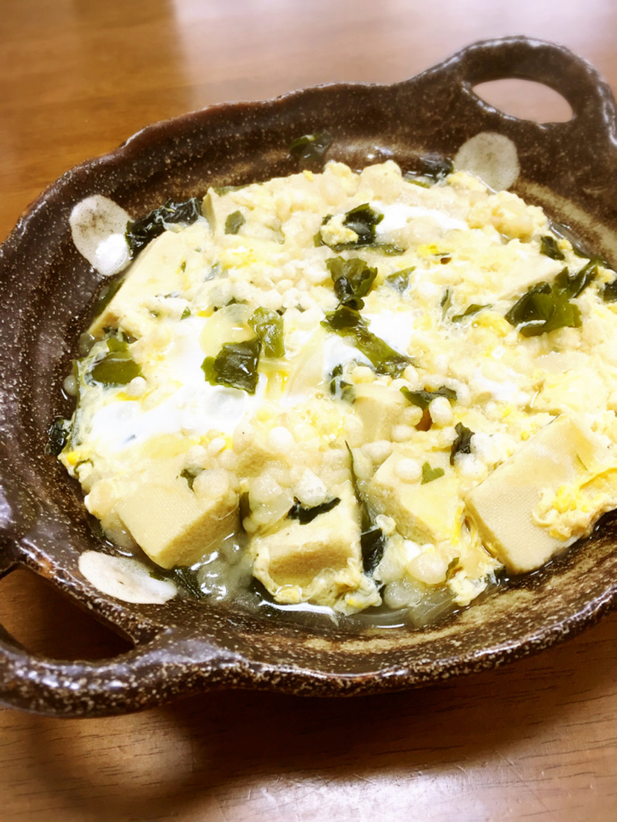 高野豆腐とワカメの卵とじの画像