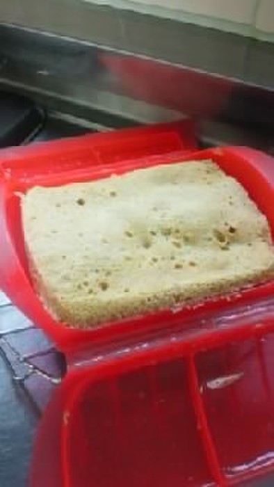 ルクエで！簡単〜きな粉蒸しパンの写真