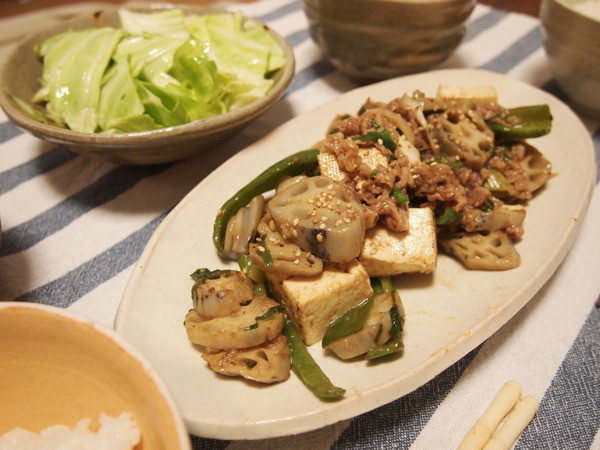レンコンと焼き豆腐の牛肉甘辛炒めの画像